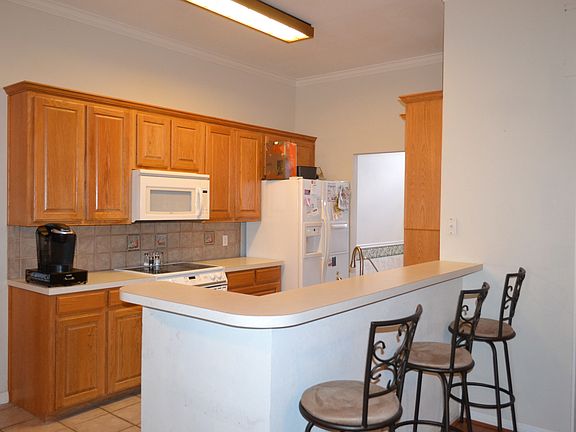 5th image of 716 Eagles Nest Dr
