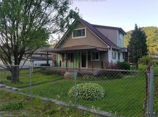11840 Venable Ave, Marmet, WV 25315