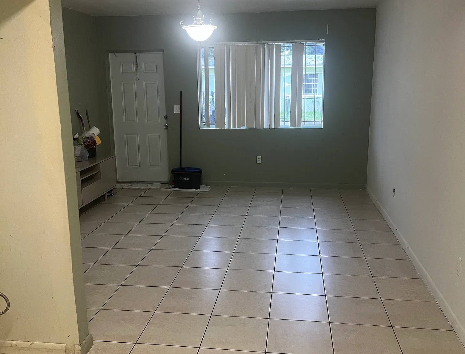 2 bed, $1,800 — Photo 3