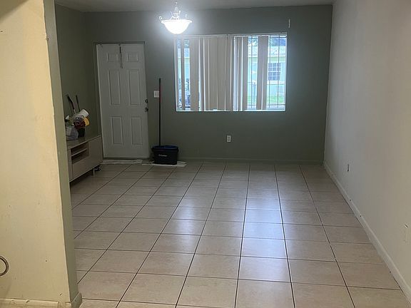 3rd image of 770 NW 55th Ter #772