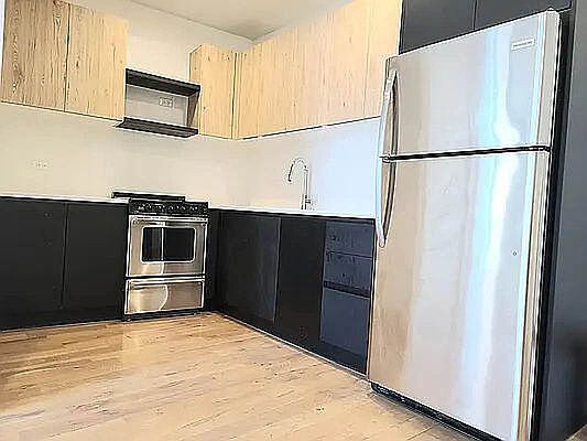 5th image of 290 Cypress Ave #2