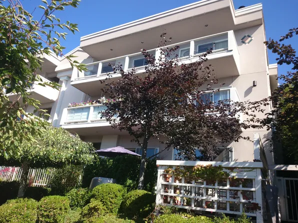 12 Ward St #B202, Seattle, WA 98109