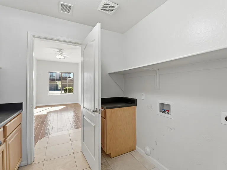 7180 W Trails Dr — Photo 30