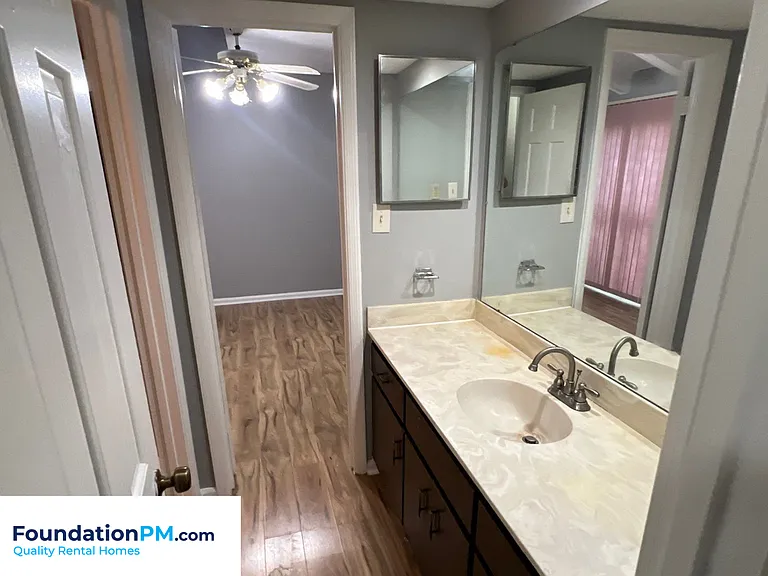 3661 Haughton Ln #1 — Photo 16