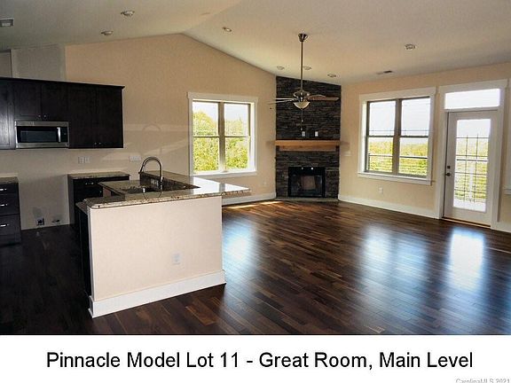 3rd image of 18 Carolina Hideaway Ln