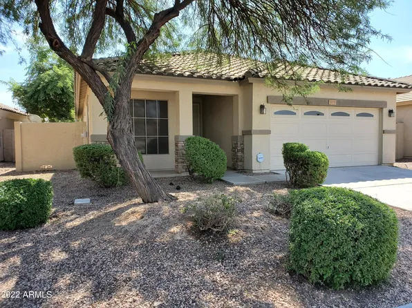 3877 S COACH HOUSE Drive, Gilbert, AZ 85297