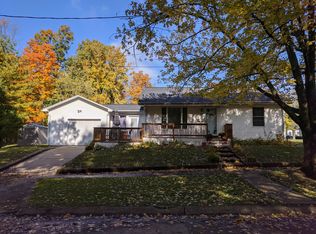 515 Botham Ave, Saint Joseph, MI 49085