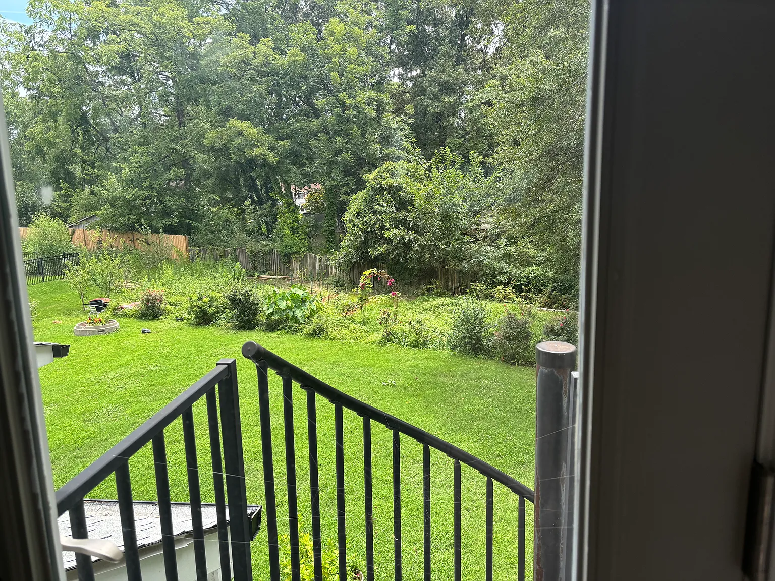2920 Robinson Rd NE — Photo 1