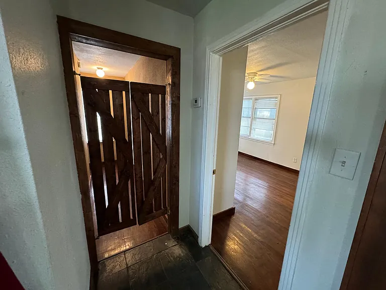 610 Jefferson Ave — Photo 8