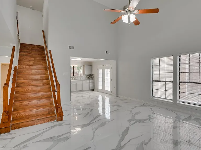 1911 Cheyenne Dr — Photo 17