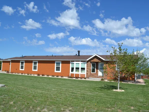 51 Mountain Dr, Wheatland, WY 82201