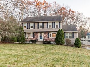 81 Briarwood Rd, Tewksbury, MA 01876