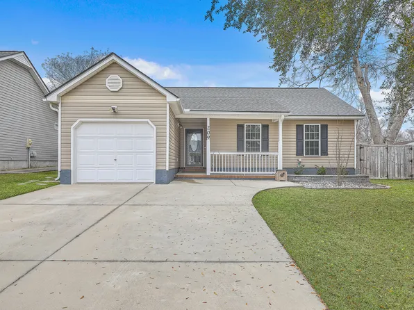 209 Persimmon Cir, Goose Creek, SC 29445