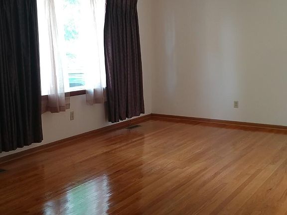 2nd image of 3500 June St