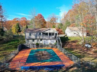 206 Outlet Rd, Farmingdale, ME 04344