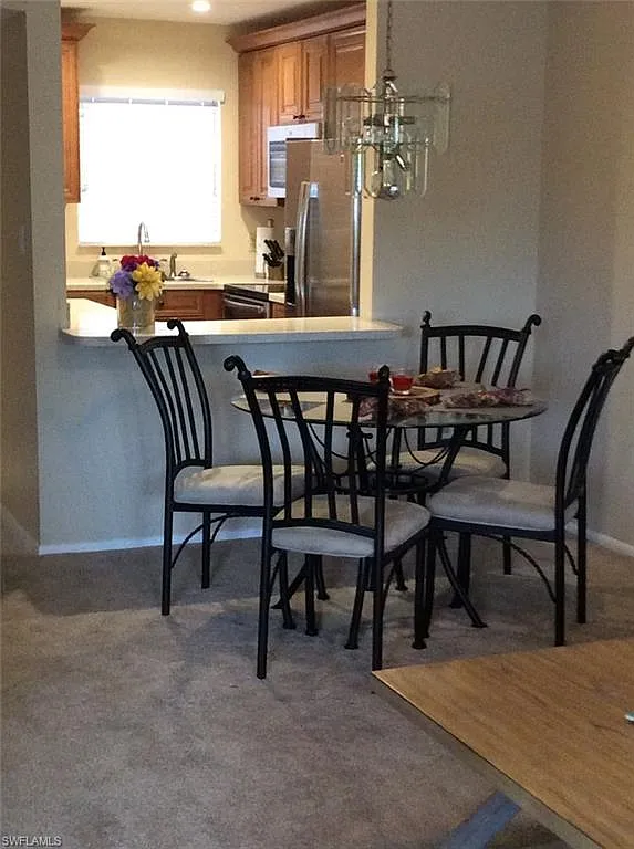 1 bed, 2.0 bath, 842 sqft, $3,100 — Photo 3