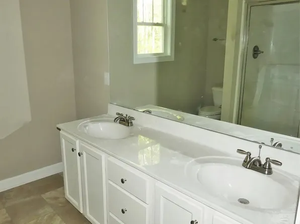408 Washington St, Clayton, NC 27520