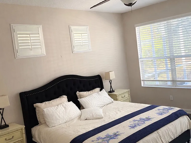 8227 Planters Knoll Ter — Photo 2