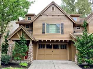 2057 NW Village Cir, Portland, OR 97229