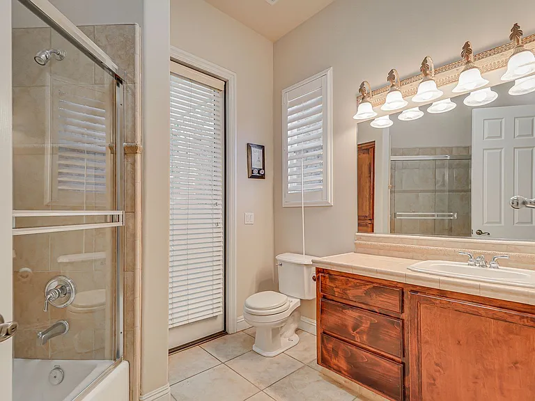 11217 Chiswick Ct — Photo 21
