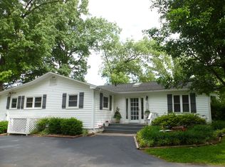 127 Port Ln, Murray, KY 42071