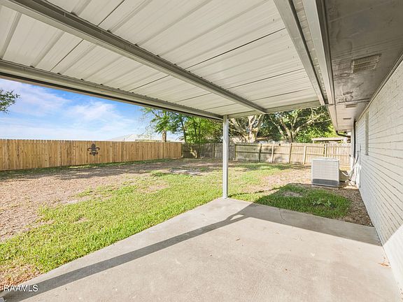 5th image of 244 Hunter Rd
