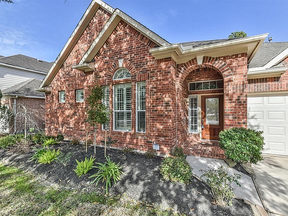 3rd image of 14414 Wildwood Springs Ln
