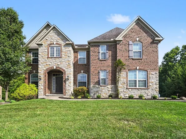 5118 Oak Brook Dr, Cincinnati, OH 45244