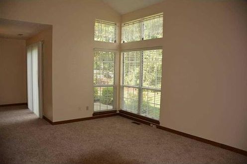 4th image of 6364 Bayside North Dr