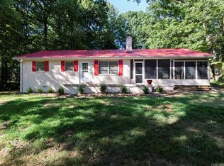 8251 Lymnos Ln, Sherrills Ford, NC 28673