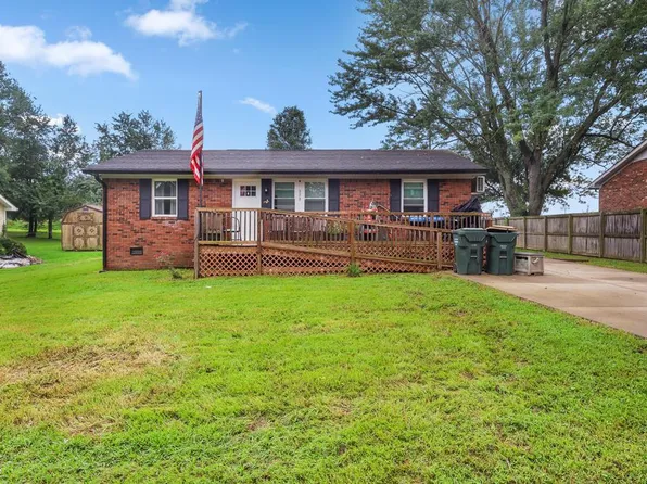 338 Barnett Blvd, Madisonville, KY 42431