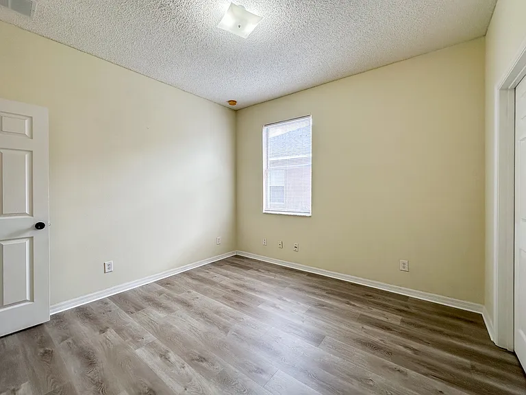 2776 Cabernet Cir — Photo 34