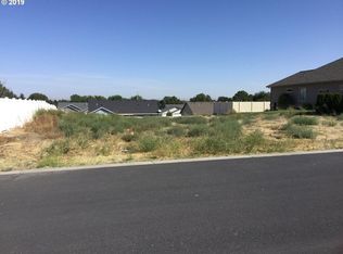 130 SW Desert Sky Dr, Hermiston, OR 97838