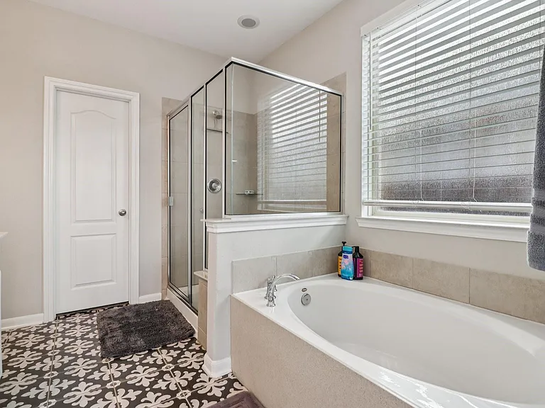 15707 Braemar Cove Dr — Photo 11