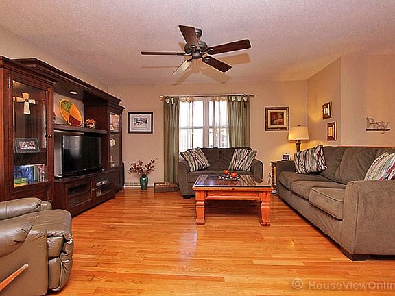 2nd image of 2043 Beth Dr