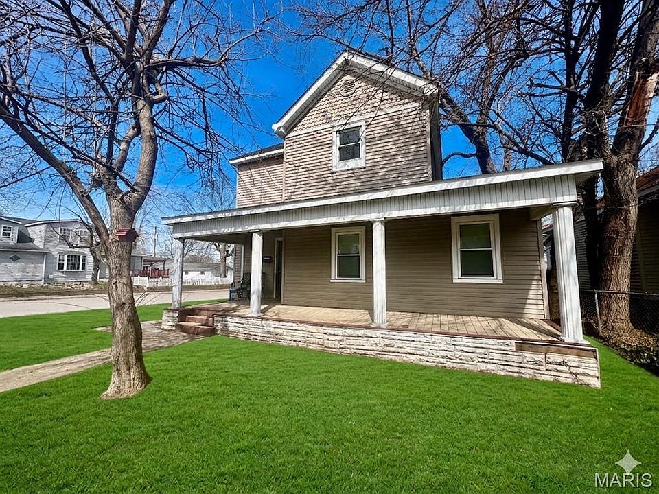 1st image of 207 E Penning Ave #B