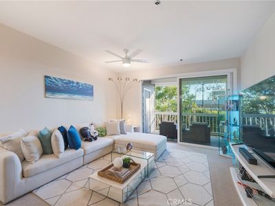 20371 Bluffside Cir APT 212, Huntington Beach, CA, 92646