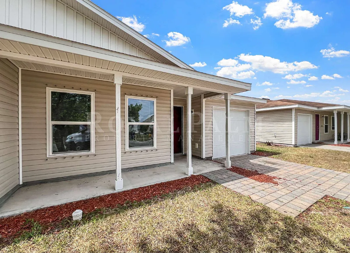 Building Photo - 18303 Gibraltar Ln