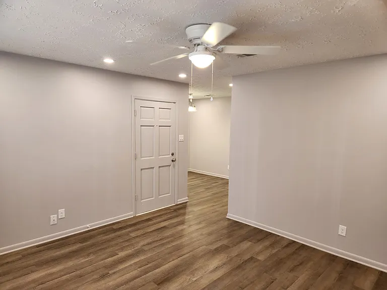 1602 Luza St #B — Photo 3