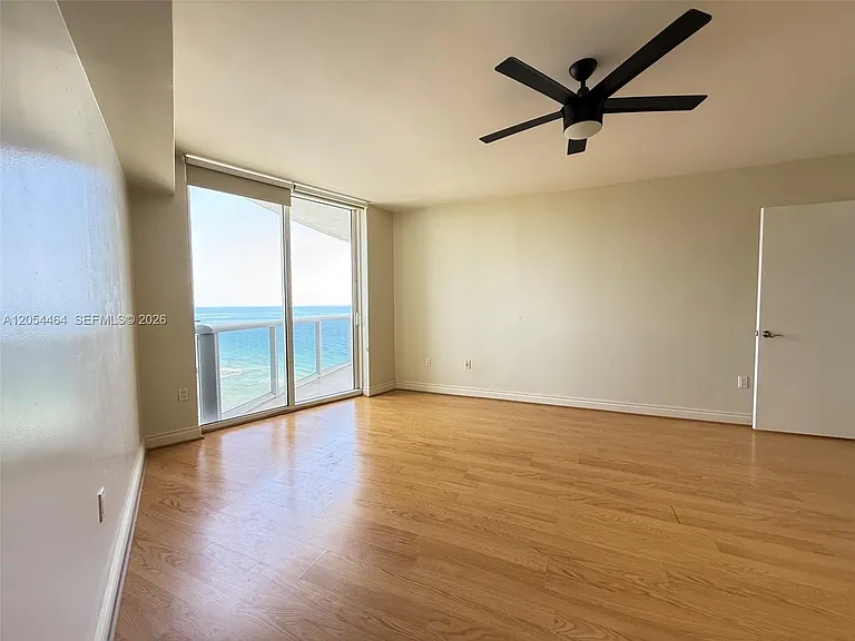 18911 Collins Ave #2502 — Photo 9