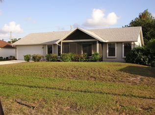 698 SW Hoffenberg Ave, Port Saint Lucie, FL 34953