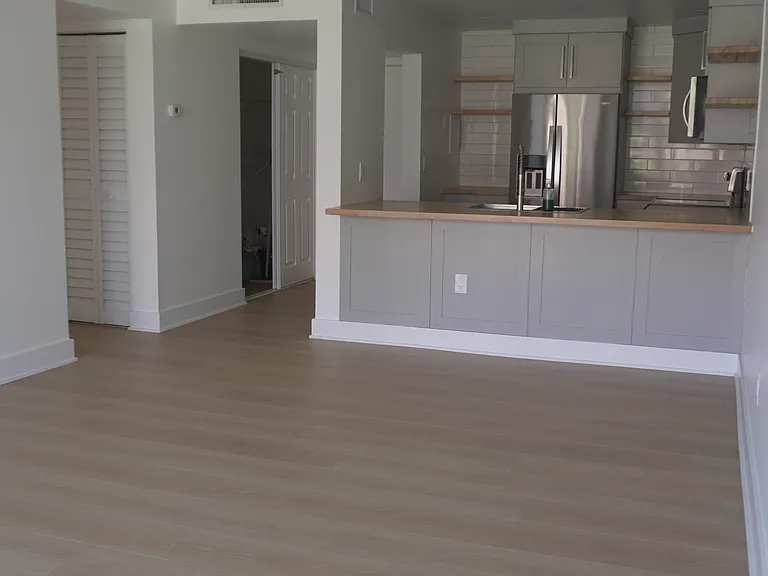 10425 SW 112th Ave #215 — Photo 8