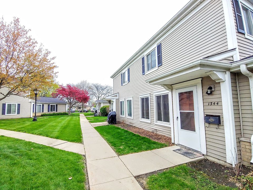 1st image of 1344 Cove Dr #1344