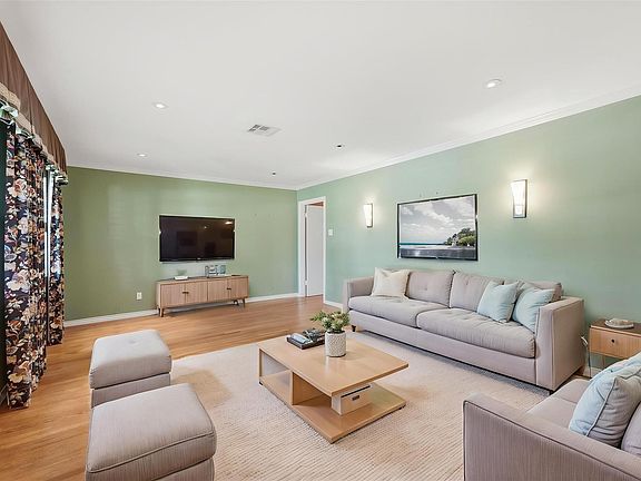 4th image of 1519 Droxford Dr