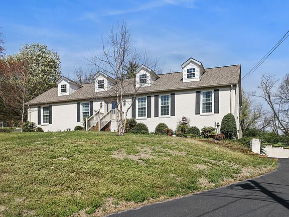 2nd image of 1500 Heritage Dr