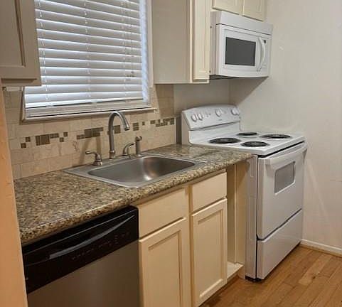 3rd image of 15919 Golf Club Dr APT 208