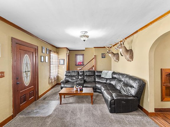 5th image of 1175 E Church St