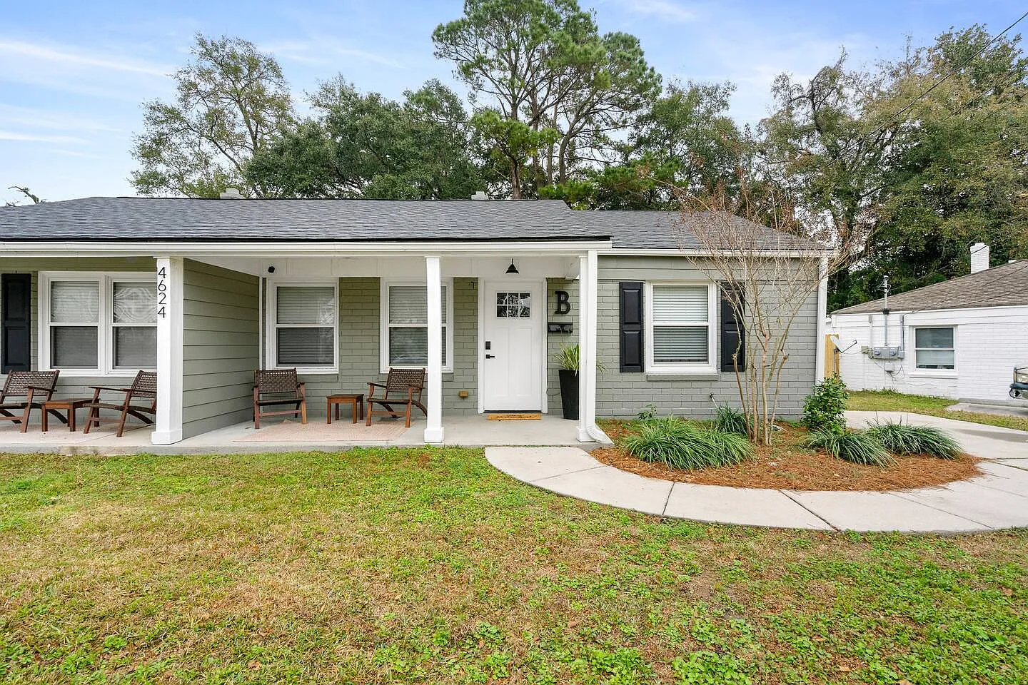 2 bed, 811 sqft, $3,000 — Photo 1