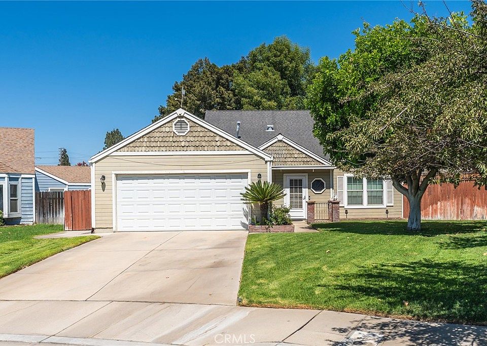 1st image of 940 Torrey Pine Dr