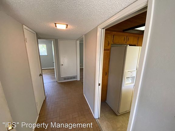 4th image of 5855 E El Monte Way